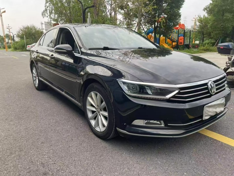 常德19年大众迈腾2