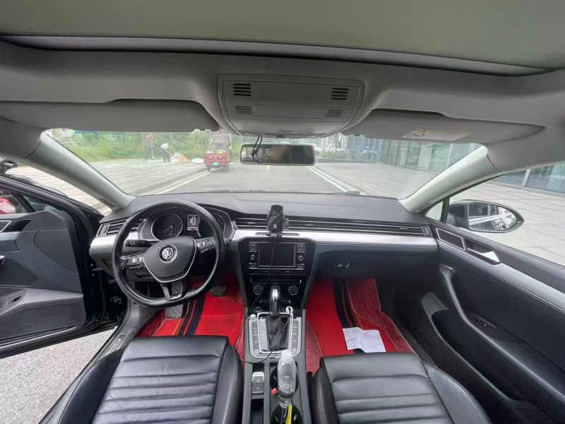 常德19年大众迈腾3