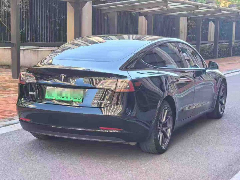 常德21年特斯拉MODEL 37