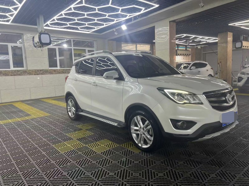 廊坊17年长安汽车CS352