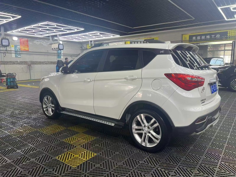 廊坊17年长安汽车CS357