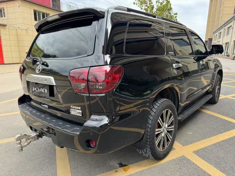 廊坊11年丰田红杉7