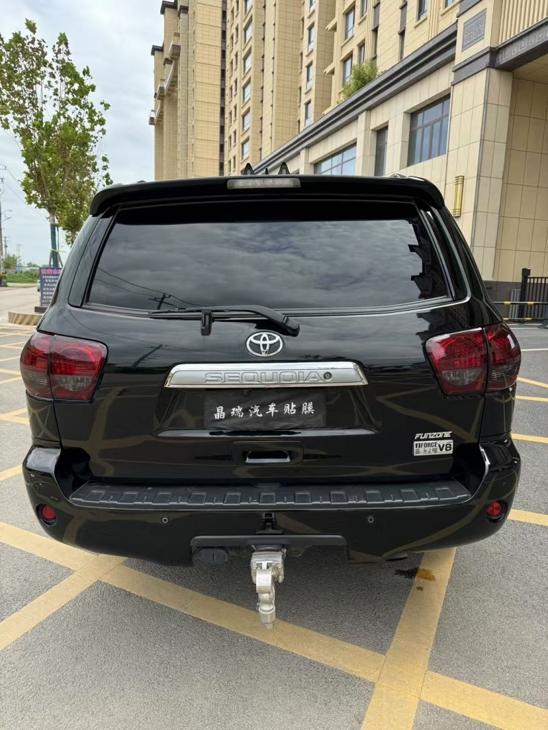 廊坊11年丰田红杉9