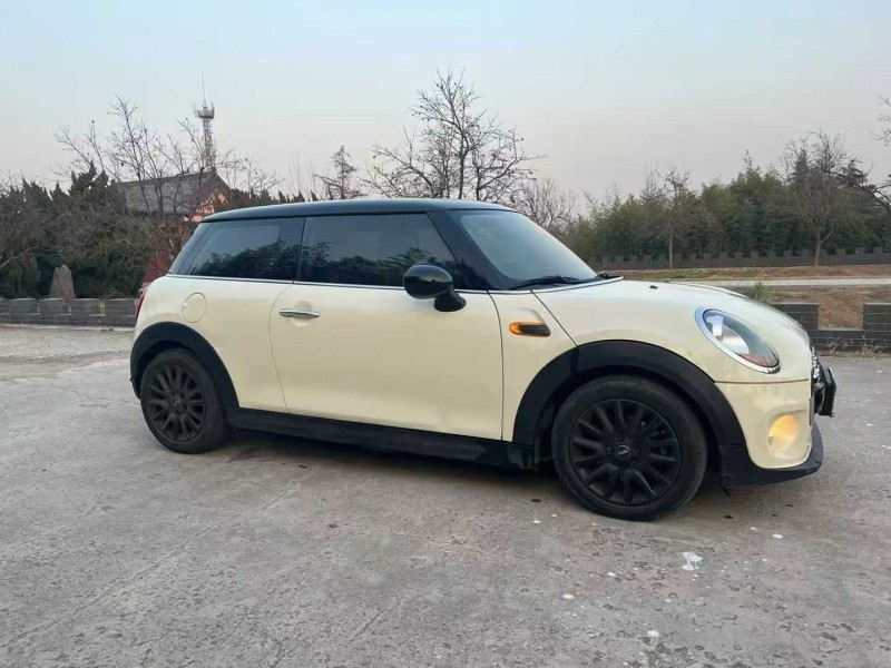 常德17年MINICooper3