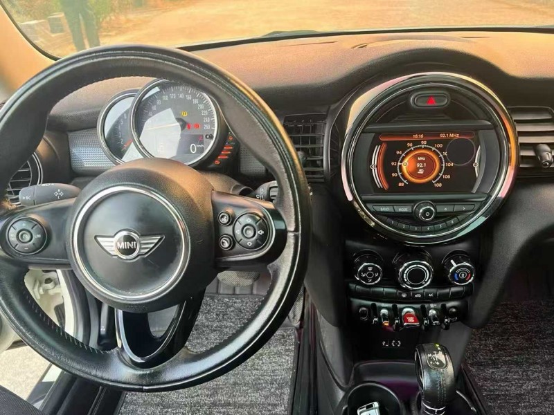 常德17年MINICooper9