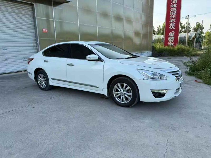 徐州13年日产天籁2