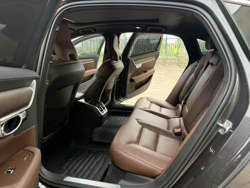 徐州21年沃尔沃S907