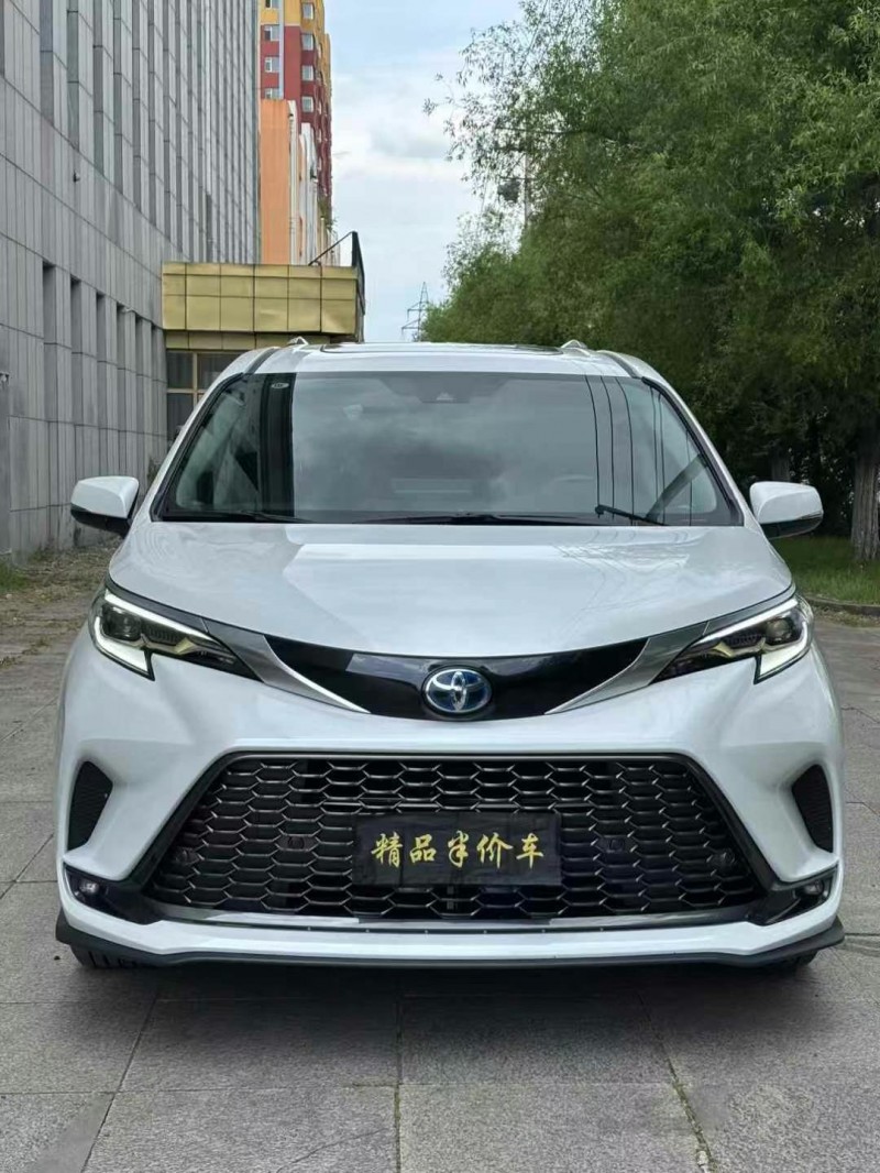 吉林23年丰田格瑞维亚1