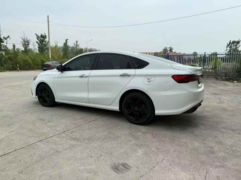 徐州21年吉利缤瑞8