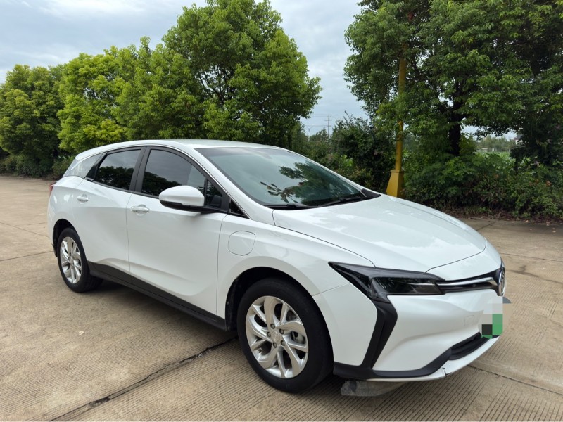 盐城23年别克微蓝3