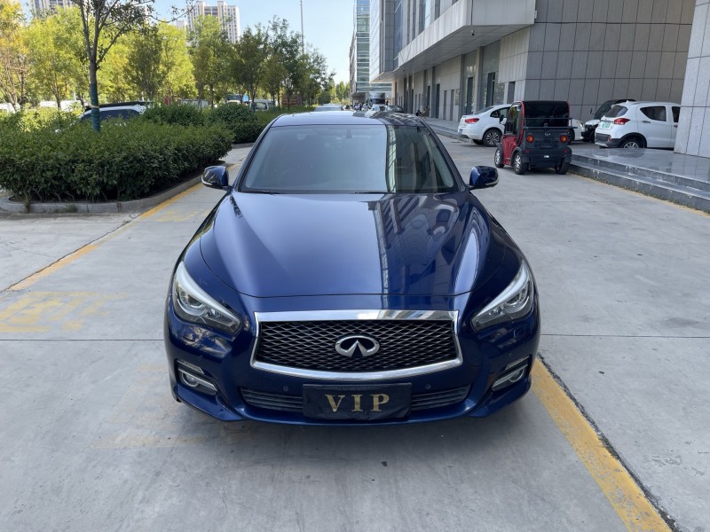 济宁17年英菲尼迪Q50L1