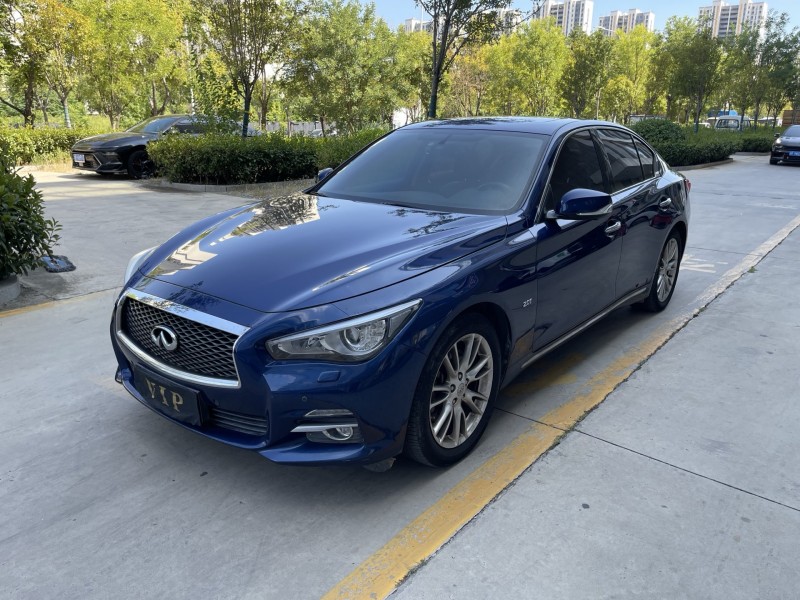 济宁17年英菲尼迪Q50L3