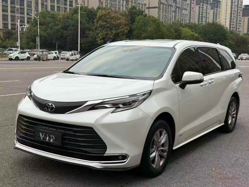 淮南24年丰田塞纳2