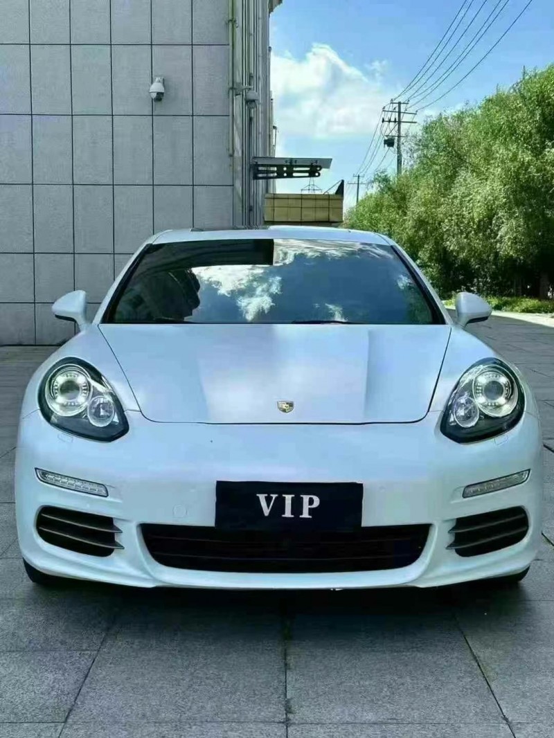 吉林14年保时捷帕拉梅拉1