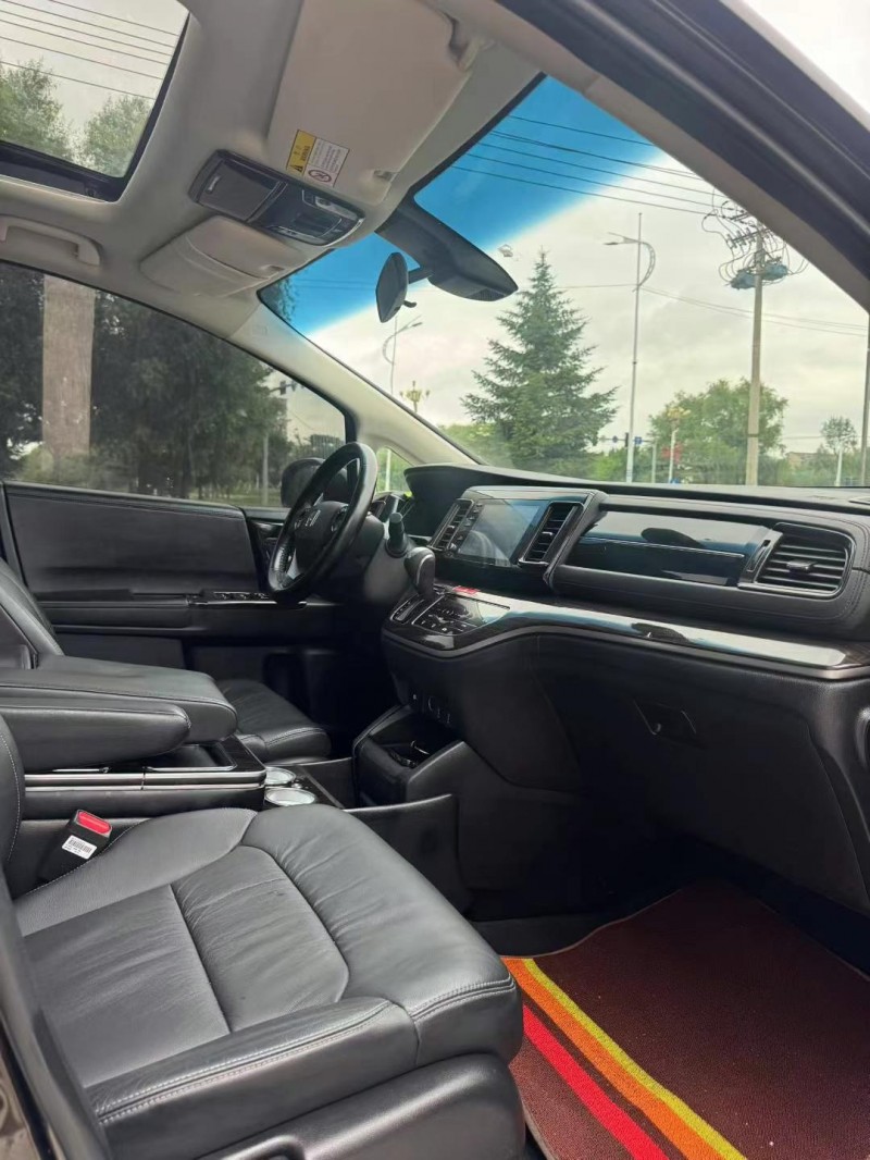 吉林20年本田艾力绅7