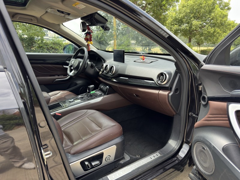 盐城17年长城汽车WEY9