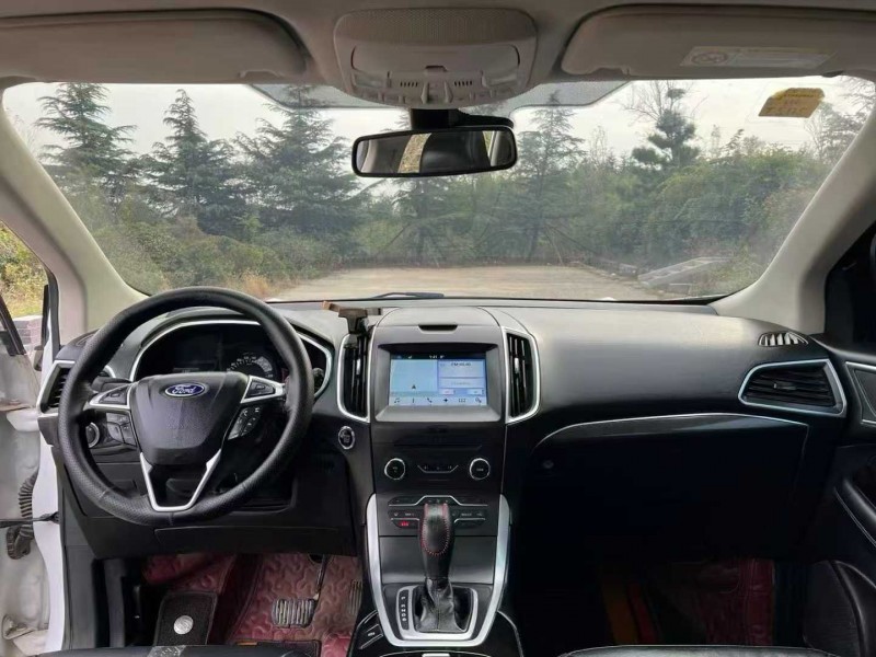 青岛17年福特锐界3