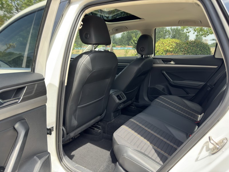 盐城21年大众朗逸8