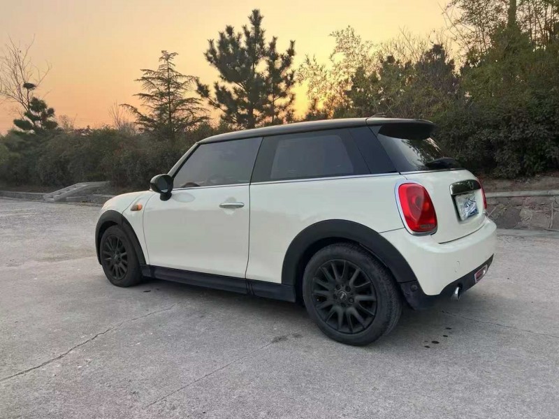 青岛17年MINICooper7
