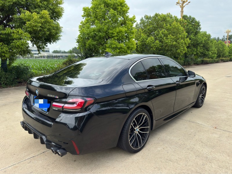 盐城12年宝马5系4