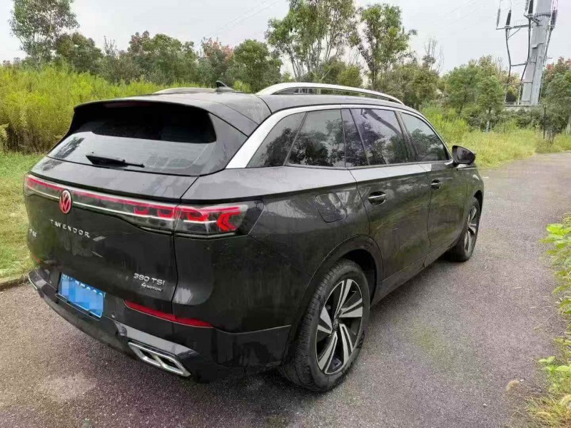 十堰24年大众揽巡8