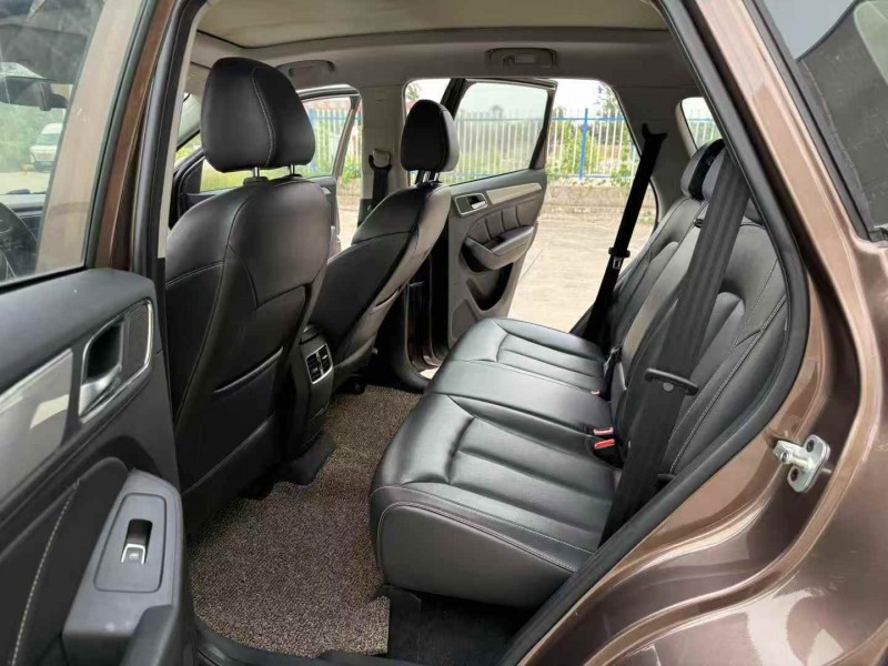 徐州19年荣威RX57