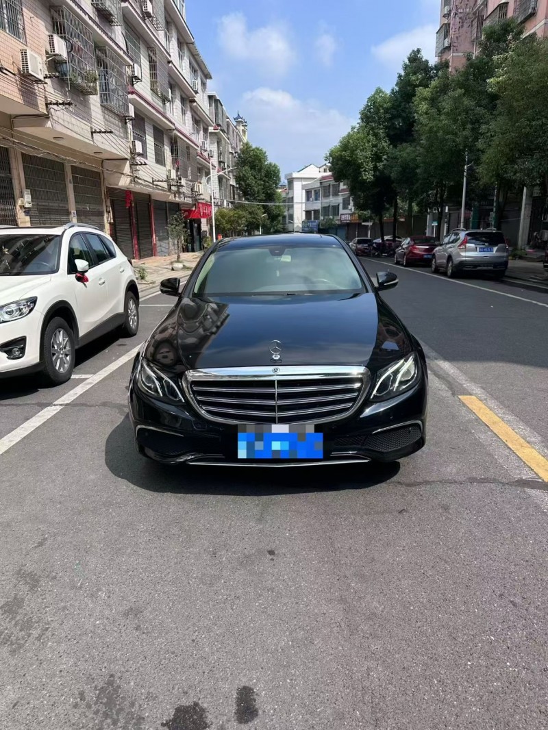 岳阳18年奔驰E1