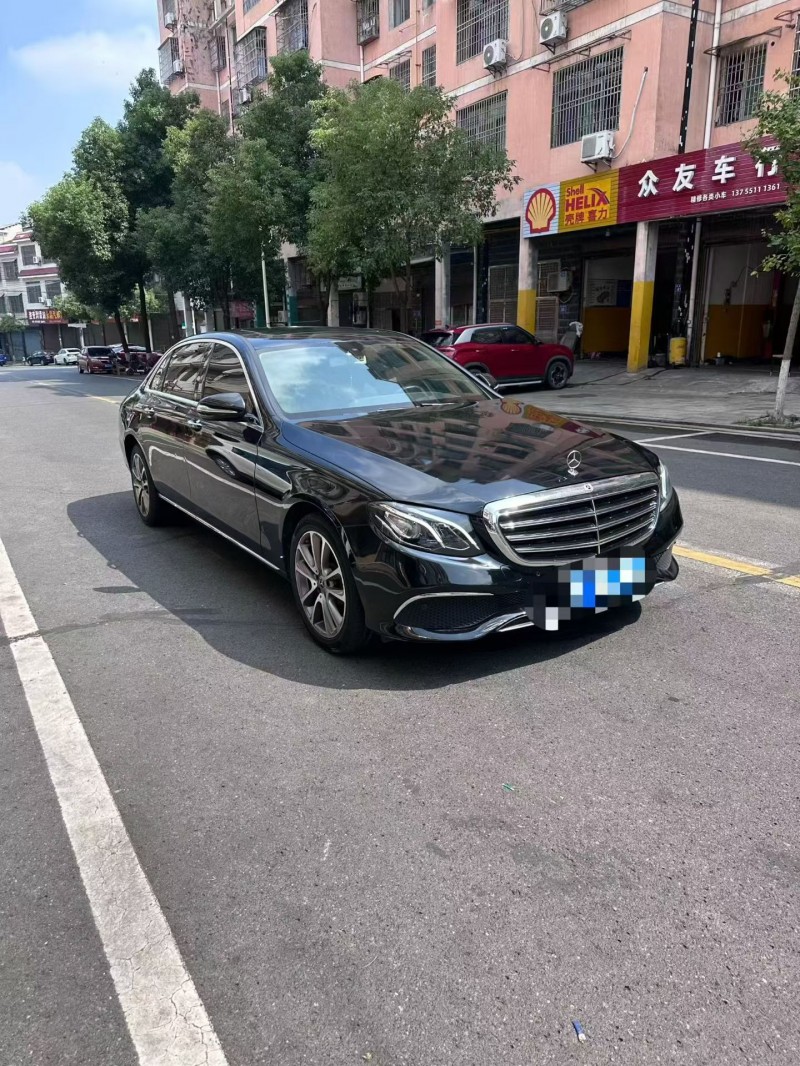 岳阳18年奔驰E3