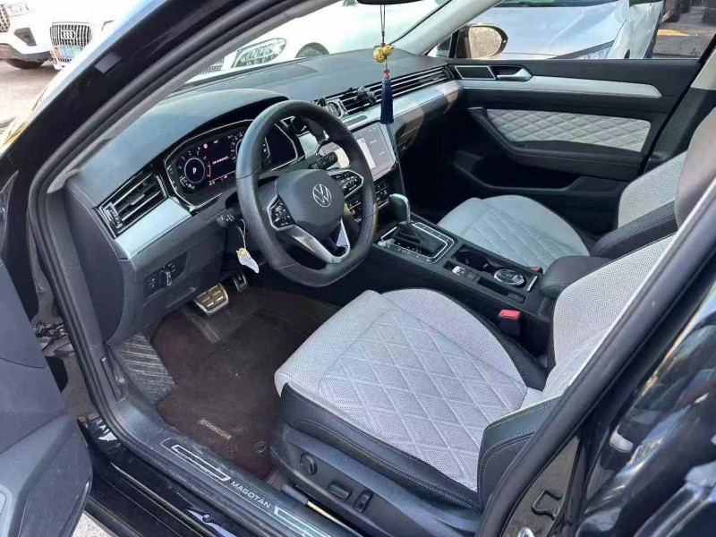 岳阳23年大众迈腾6