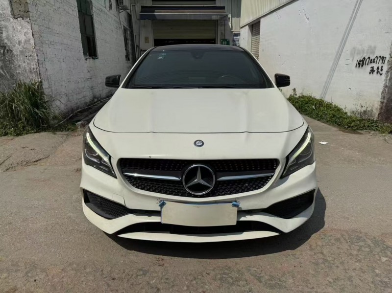 广州17年奔驰CLA1