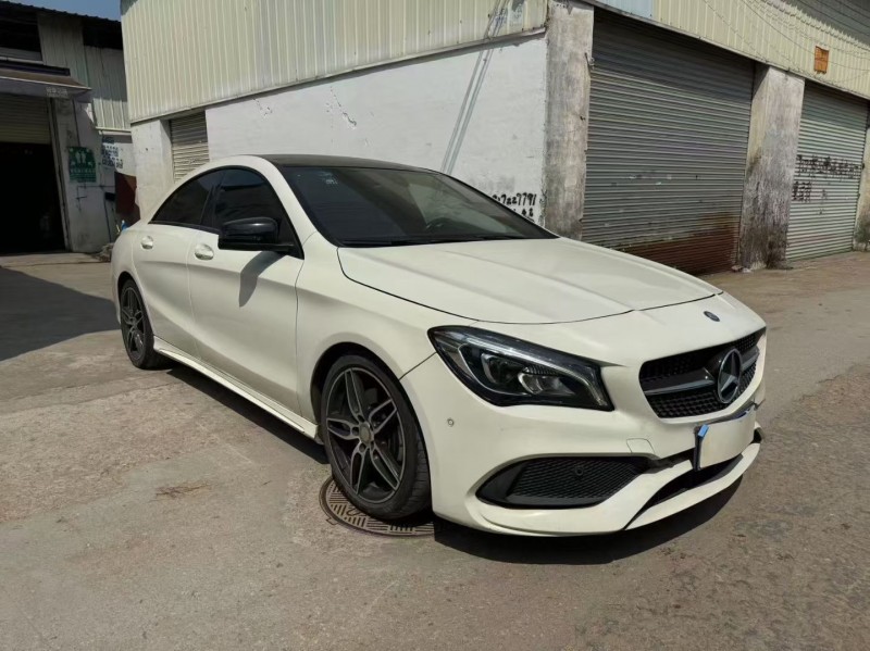 广州17年奔驰CLA2