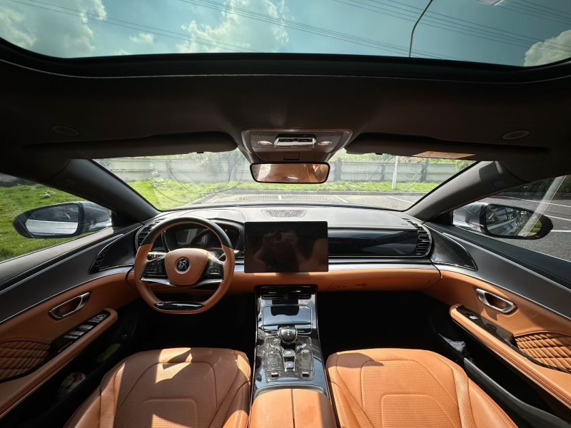 广州23年比亚迪汉8