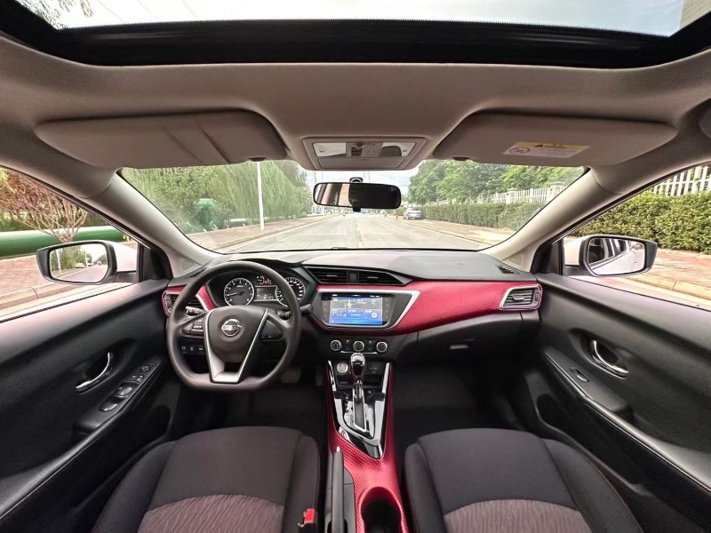 阿克苏19年日产蓝鸟6