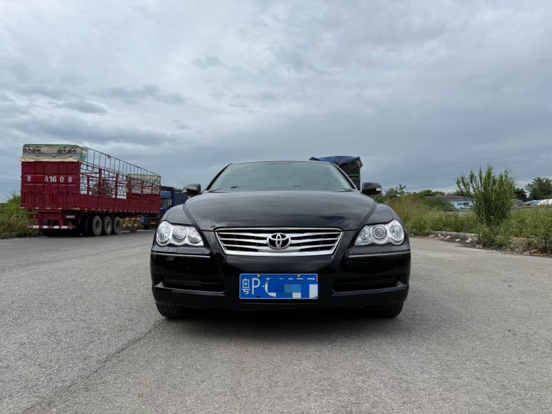 柳州10年丰田锐志1