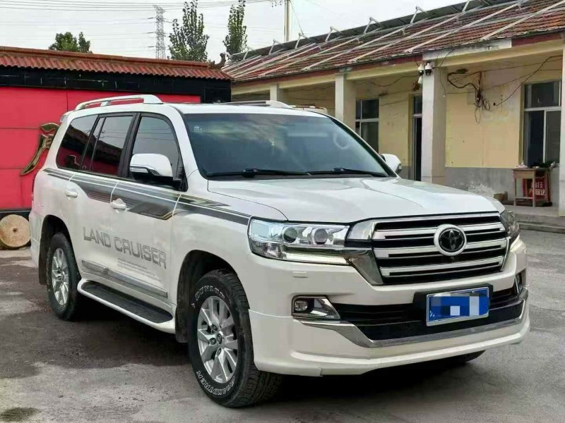 淄博18年丰田兰德酷路泽2