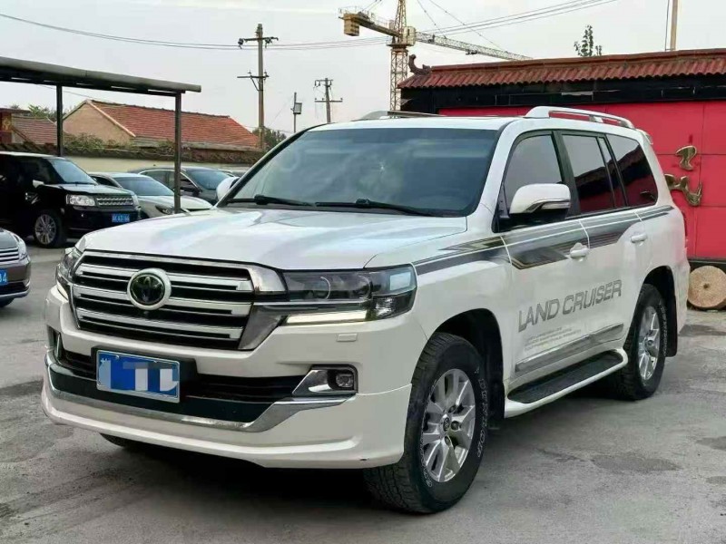 淄博18年丰田兰德酷路泽3