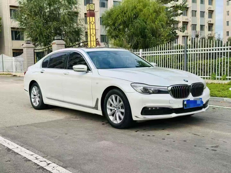 东营17年宝马7系3