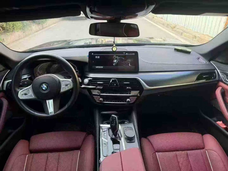 三明23年宝马5系4