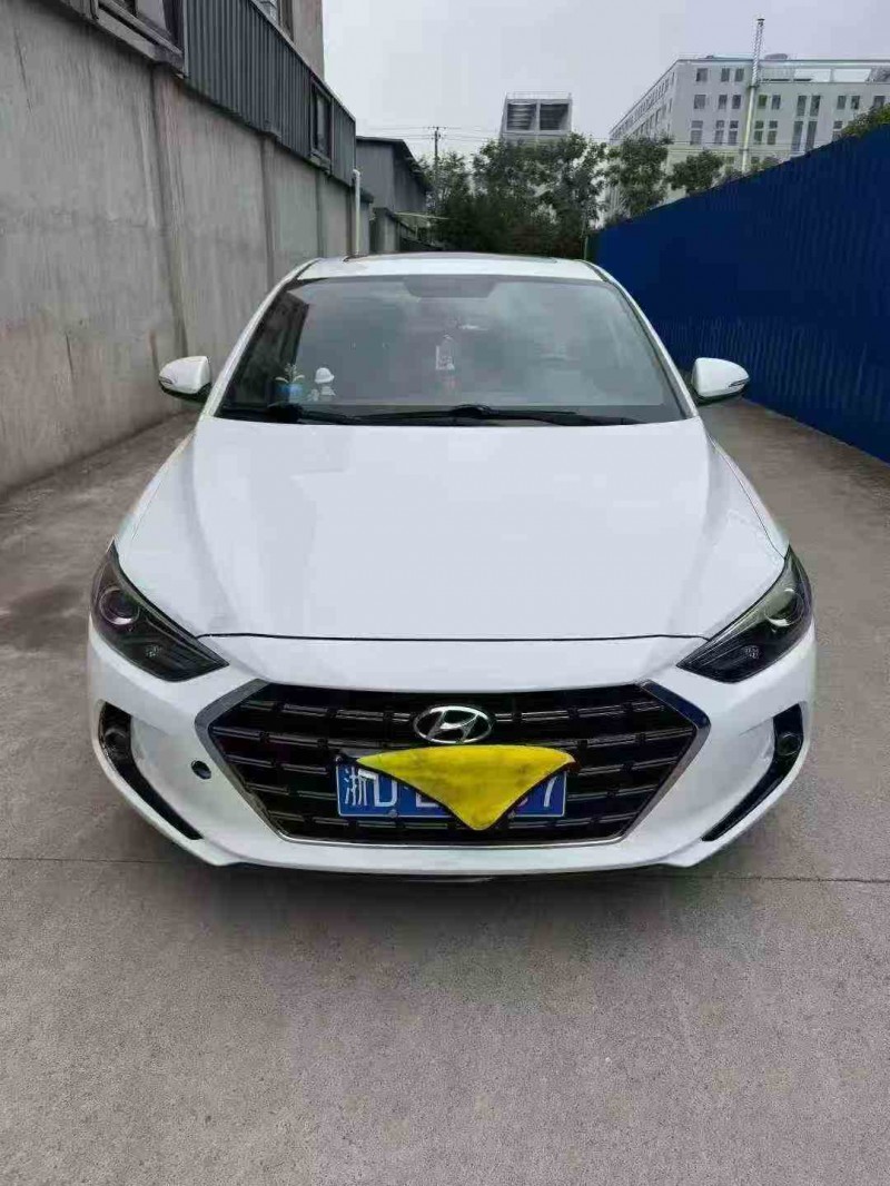 宁波19年现代领动1