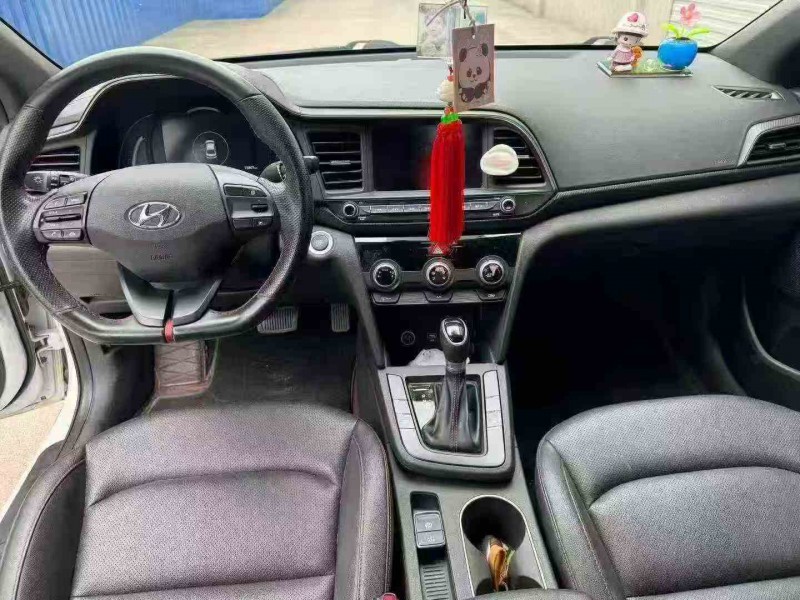 宁波19年现代领动4