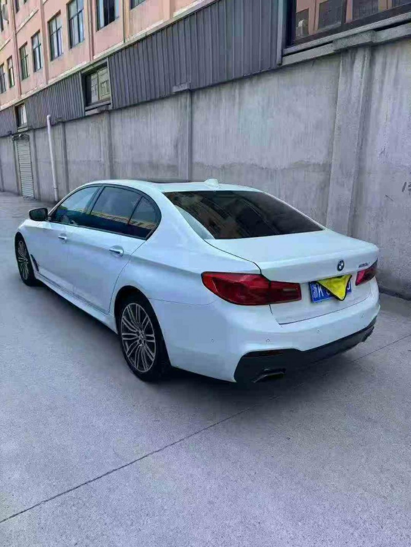 嘉兴18年宝马5系8