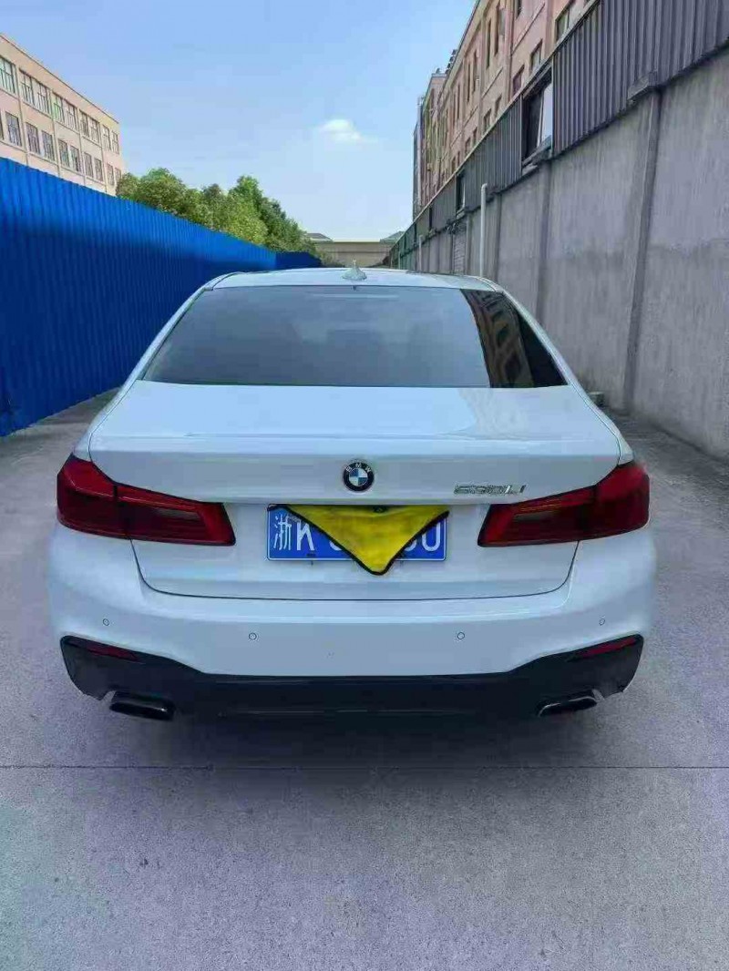 嘉兴18年宝马5系9