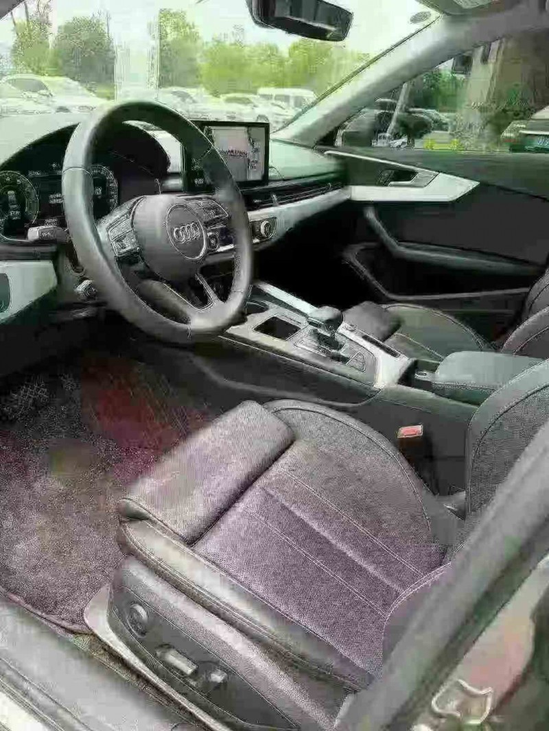 赣州23年奥迪A4L6