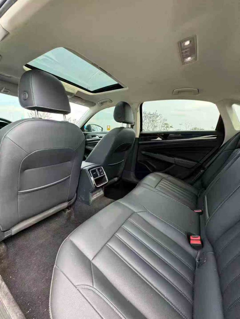 苏州23年大众帕萨特5