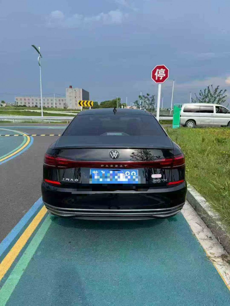 苏州23年大众帕萨特8