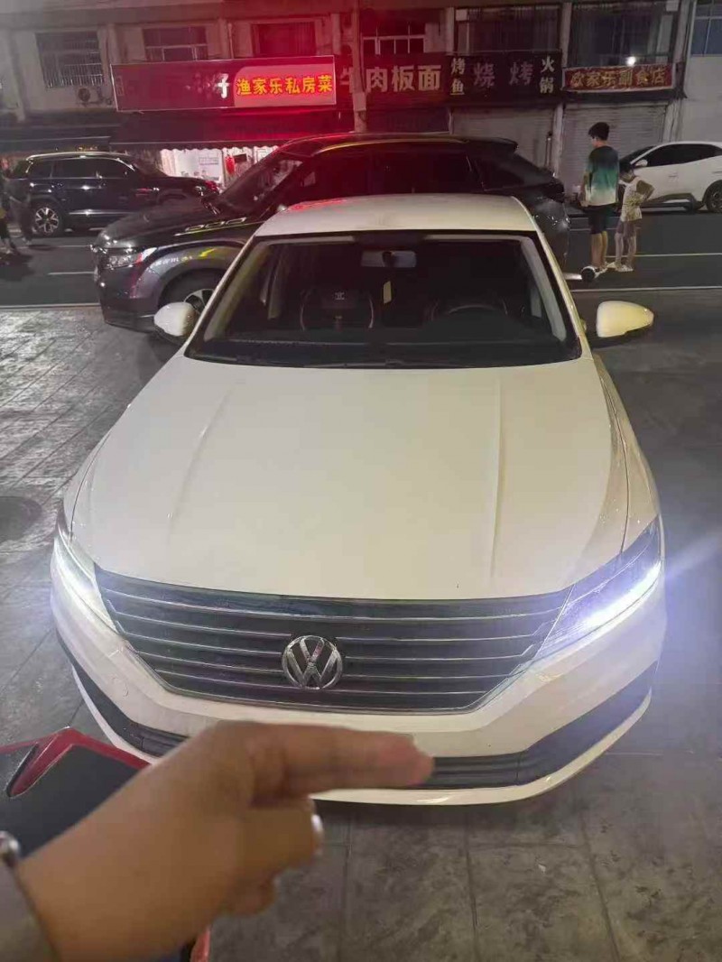 苏州22年大众朗逸1