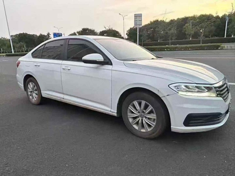 苏州22年大众朗逸3