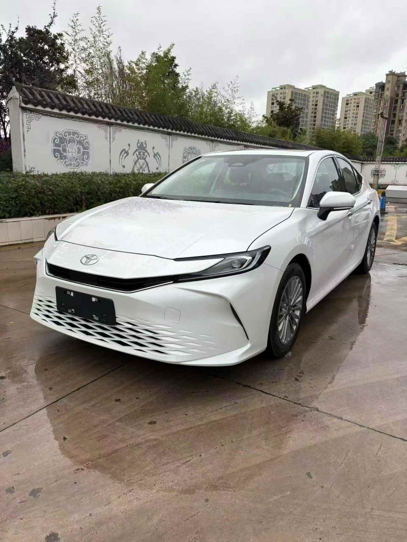 玉溪25年丰田凯美瑞3