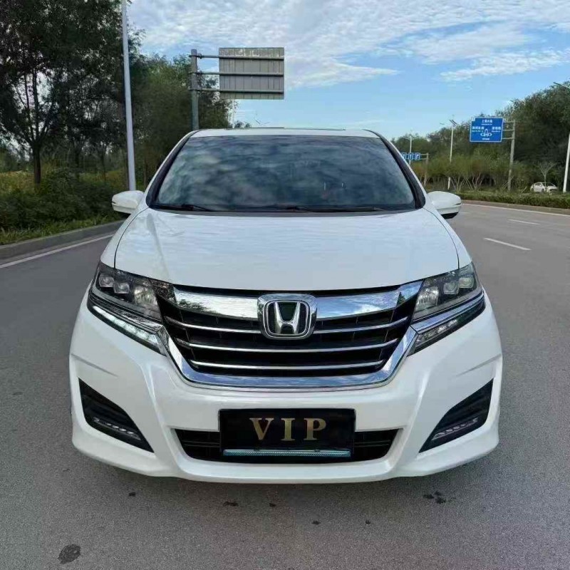 东营18年本田艾力绅1