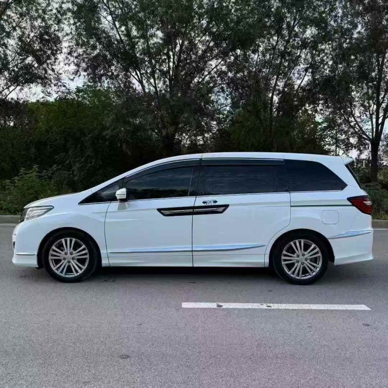 东营18年本田艾力绅8